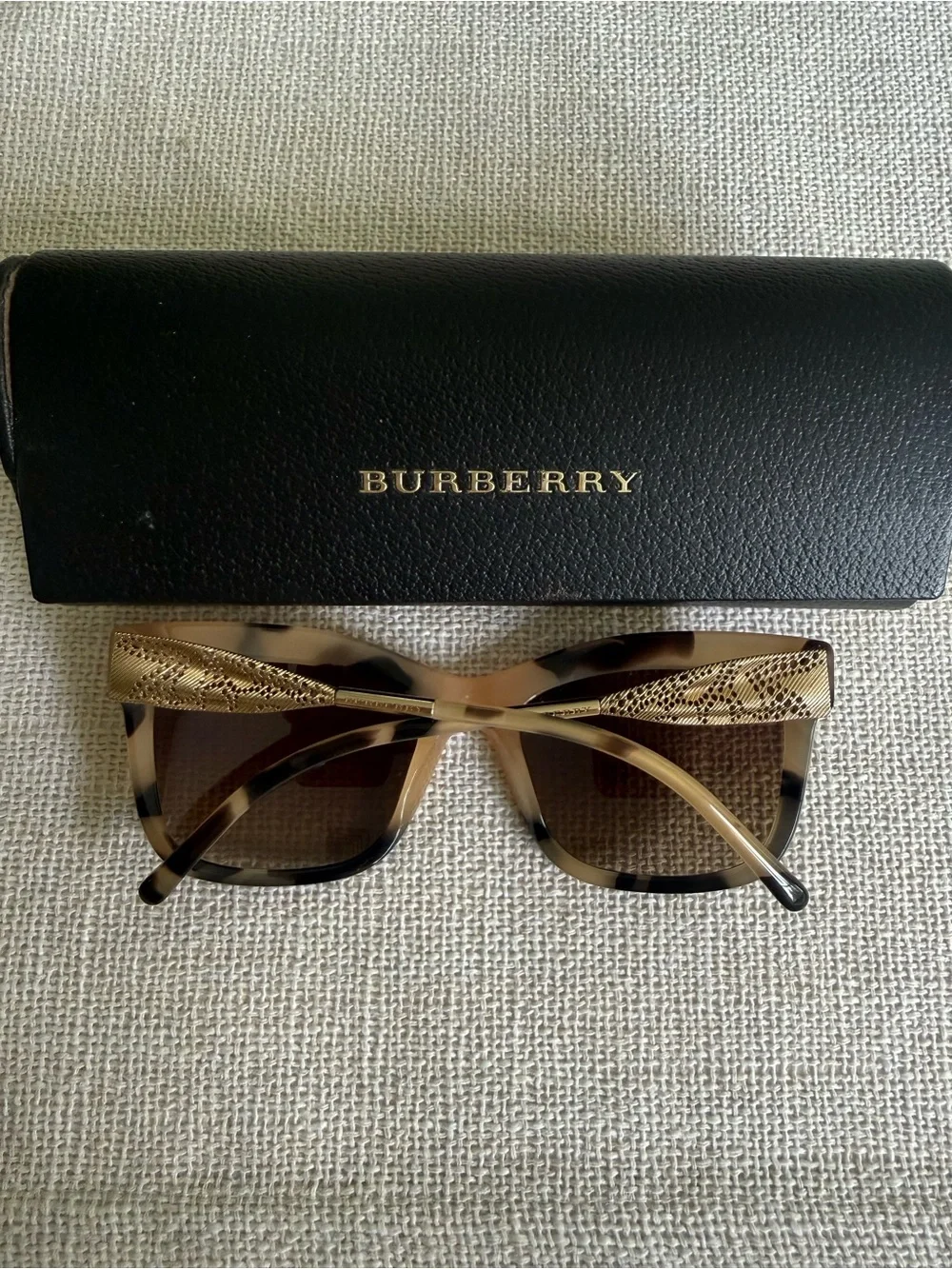 Burberry BE4207 Sunglasses